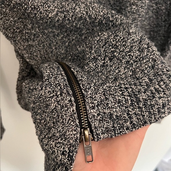 Madewell Medium women’s landmark side zip textured gray long sleeve sweater - Picture 3 of 7